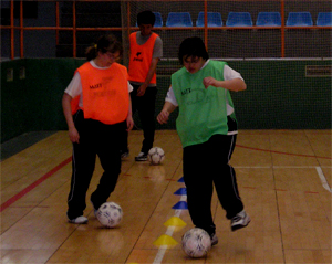 Momento de entrenamiento de control de bal�n.